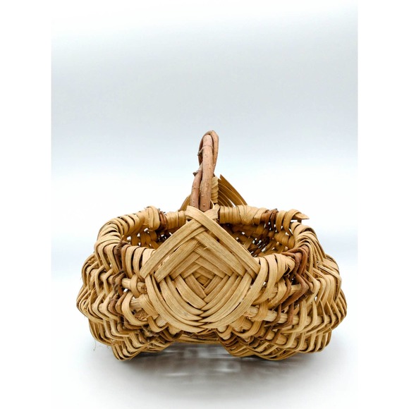 Mid Century Boho Wicker Basket Small Woven - Picture 2 of 7